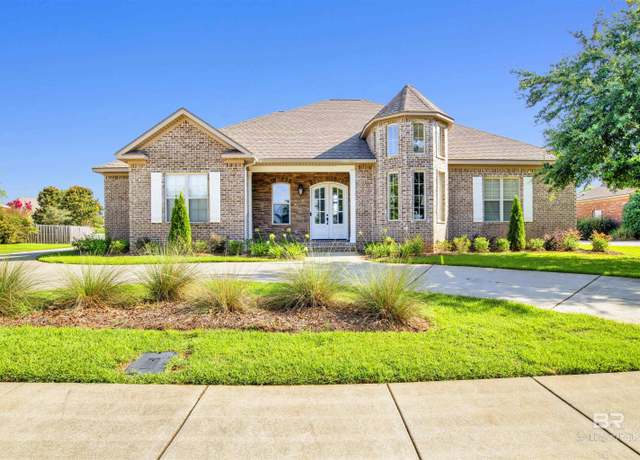 Property at 9861 Bella Dr, Daphne, AL 36526, 5 beds, 4 baths