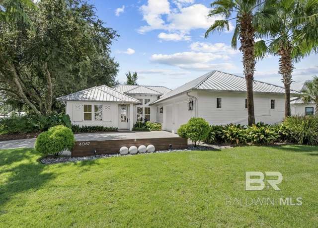 Property at 4067 Muirfield Ct, Gulf Shores, AL 36542, 3 beds, 2.5 baths