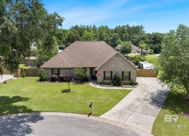 Property at 1090 Destin Ave, Foley, AL 36535, 3 beds, 2 baths