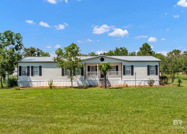 Property at 15349 Springfield Ct, Foley, AL 36535, 3 beds, 2 baths