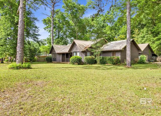 Property at 12457 John Arthur Dr, Foley, AL 36535, 3 beds, 3 baths