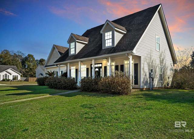 Property at 9678 Nottingham Ct, Daphne, AL 36526, 3 beds, 2.5 baths