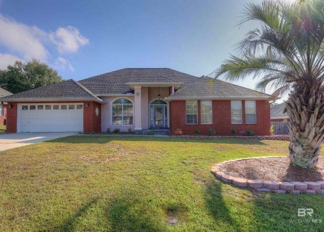 Property at 25208 Lakeland Dr, Loxley, AL 36551, 3 beds, 3 baths