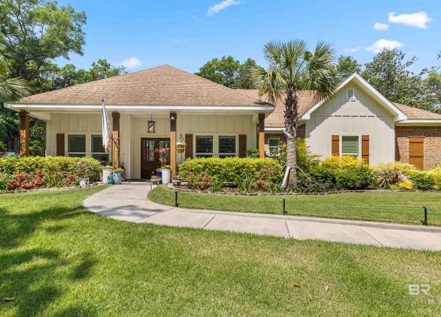 Property at 7252 Bay Rd, Mobile, AL 36605, 3 beds, 2 baths