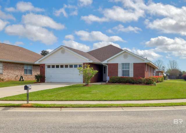 Property at 2695 Hampton Park Cir, Foley, AL 36535, 4 beds, 2 baths