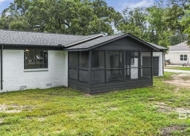 Property at 17519 State Highway 180, Gulf Shores, AL 36542, 3 beds, 2 baths