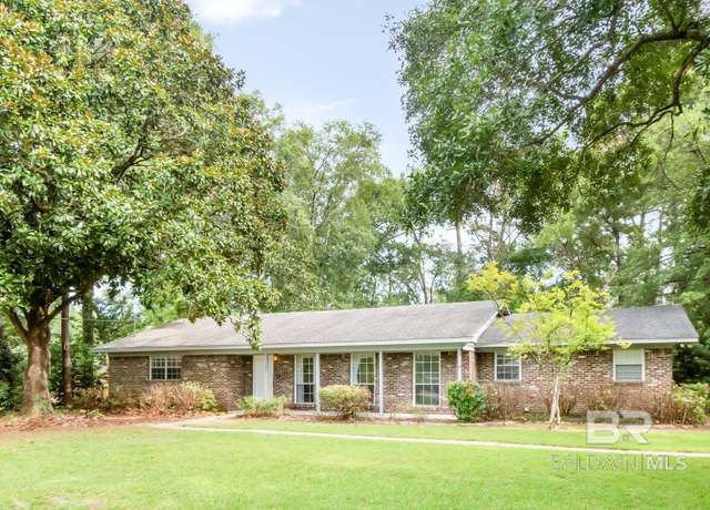 Property at 3923 Cypress Shores Dr, Mobile, AL 36619, 3 beds, 2 baths