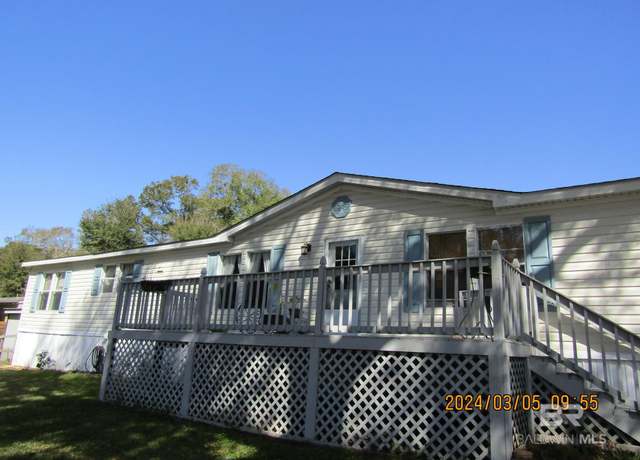 Property at 1861 Suavez Dr, Lillian, AL 36549, 3 beds, 2 baths