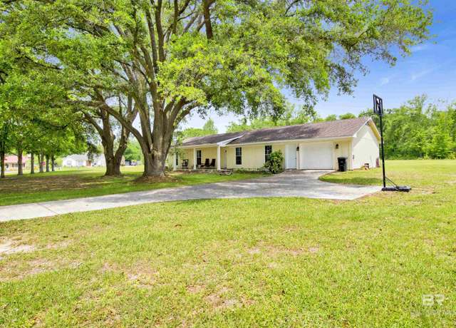 Property at 19422 Steeple Chase Ct, Fairhope, AL 36532, 3 beds, 2 baths