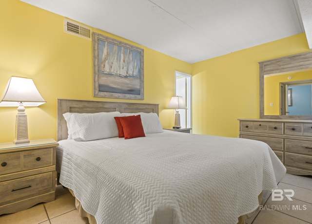 Property at 333 W Beach Blvd #310, Gulf Shores, AL 36542, 2 beds, 2 baths