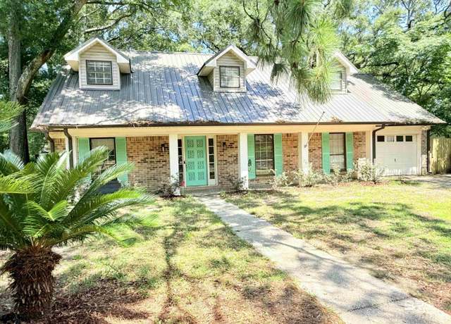 Property at 2371 Carriage Dr, Mobile, AL 36693, 4 beds, 3 baths