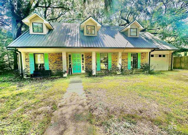 Property at 2371 Carriage Dr, Mobile, AL 36693, 4 beds, 3 baths