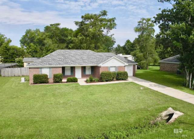 Property at 4194 S Holley St, Loxley, AL 36551, 3 beds, 2 baths