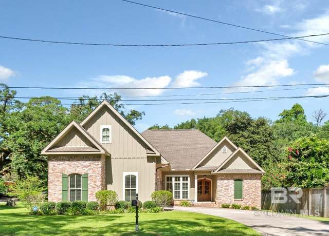 Property at 311 Wacker Ln, Mobile, AL 36608, 5 beds, 3 baths