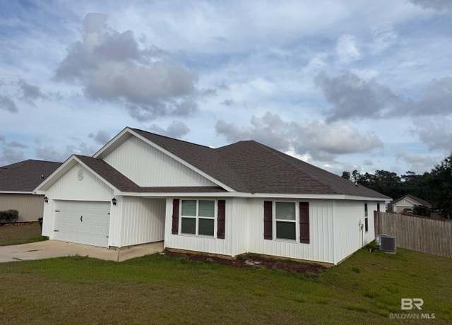 Property at 3090 Camino Real Loop, Lillian, AL 36549, 4 beds, 2 baths