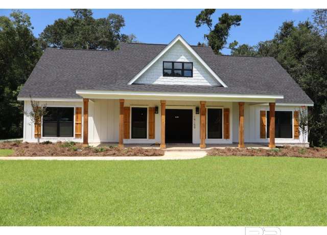 Property at 19159 Section St, Fairhope, AL 36532, 4 beds, 3 baths
