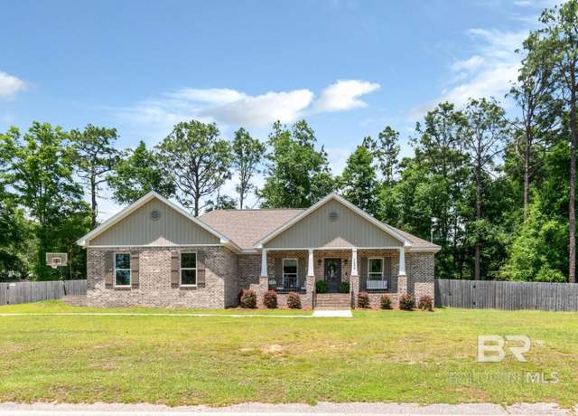 Property at 7339 Grissom Dr, Saraland, AL 36571, 3 beds, 2.5 baths