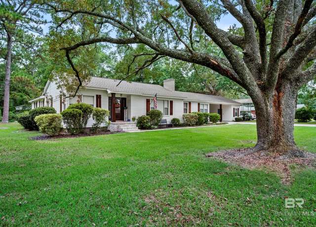 Property at 1101 Mcmillan Ave, Bay Minette, AL 36507, 4 beds, 2.5 baths