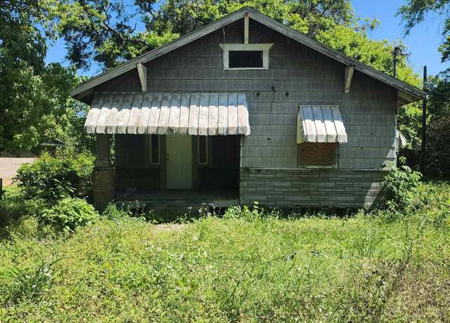 Property at 162 Union Ave, Mobile, AL 36607, 3 beds, 1 bath