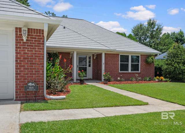 Property at 805 Orchard Ln, Foley, AL 36535, 3 beds, 2.5 baths