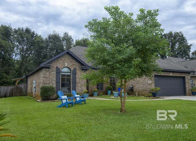 Property at 20752 Southwood St, Fairhope, AL 36532, 3 beds, 2 baths
