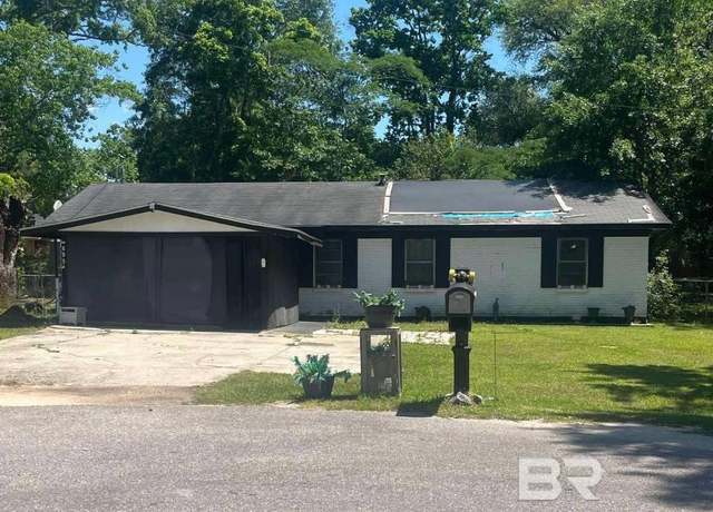 Property at 605 Askew Dr, Bay Minette, AL 36507, 3 beds, 1 bath