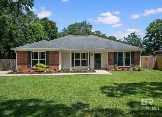 Property at 602 W 4th St, Bay Minette, AL 36507, 4 beds, 2 baths