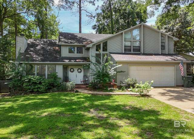 Property at 112 Broadmoor Dr, Daphne, AL 36526, 3 beds, 2.5 baths