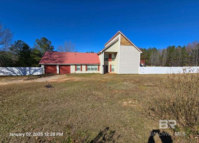 Property at 154 Byrd Rd, Monroeville, AL 36460, 4 beds, 2 baths