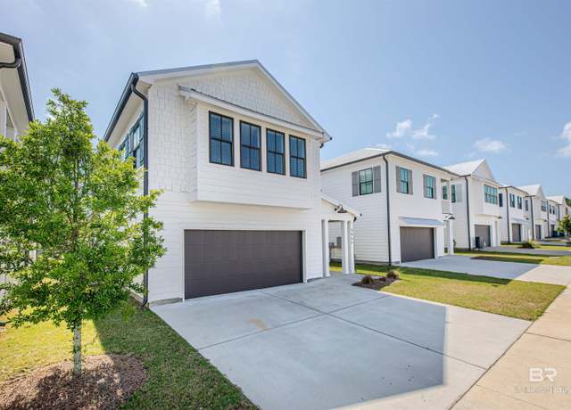 Property at 4645 Casablanca Dr, Orange Beach, AL 36561, 3 beds, 2.5 baths