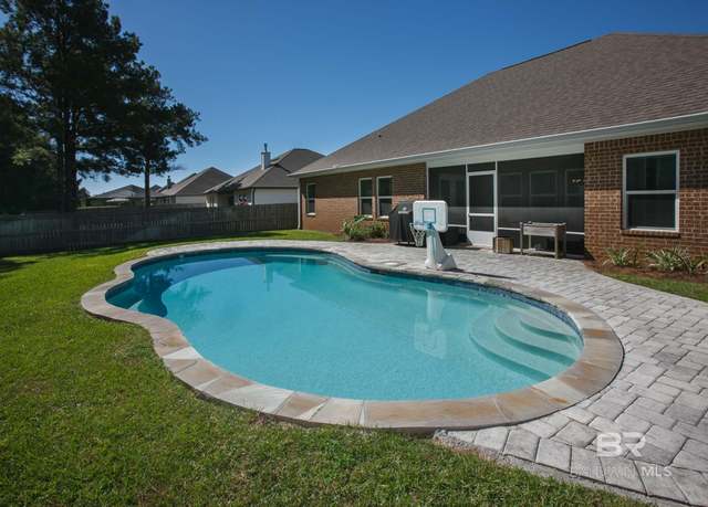 Property at 4232 Alton St, Gulf Shores, AL 36542, 4 beds, 3.5 baths