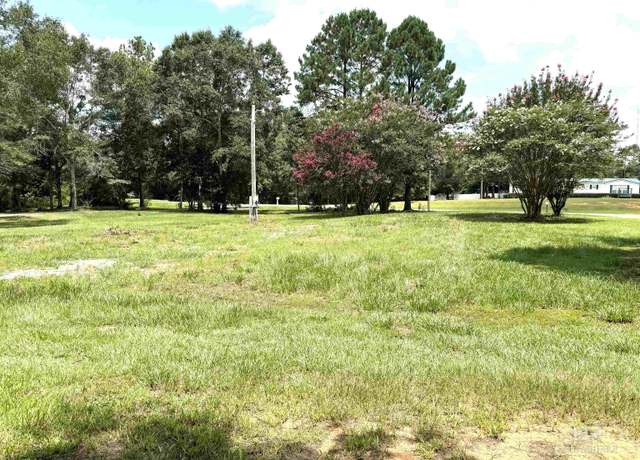Property at 24220 C Patterson Rd, Robertsdale, AL 36567
