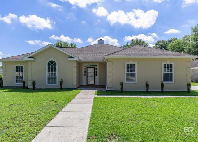 Property at 155 Hawthorne Cir, Fairhope, AL 36532, 4 beds, 2 baths
