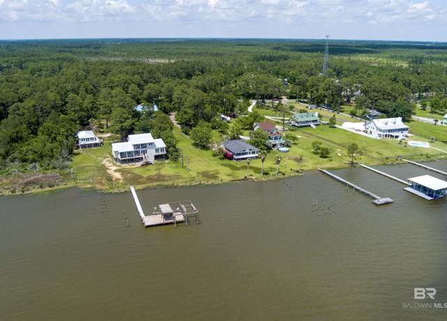 Property at 17100 A Oyster Bay Rd, Gulf Shores, AL 36542, 3 beds, 2 baths