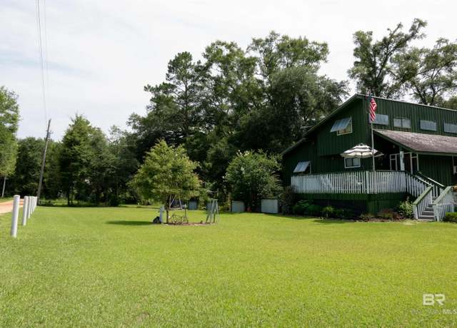 Property at 19520 Gunnison Rd, Fairhope, AL 36532, 4 beds, 2 baths