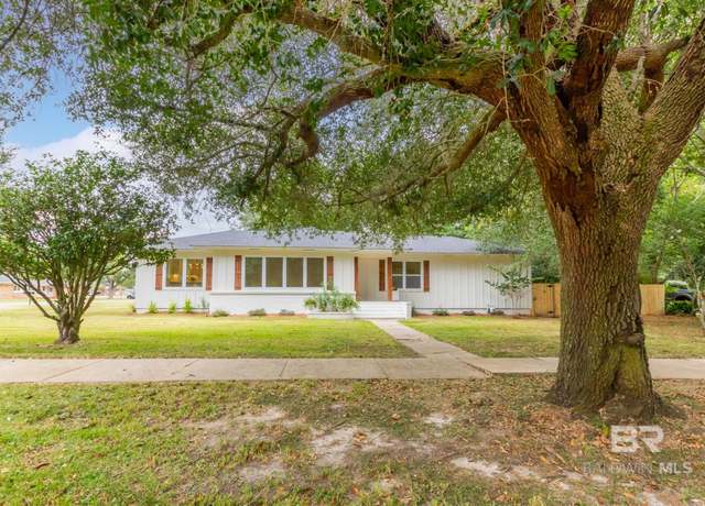 Property at 510 Hand Ave, Bay Minette, AL 36507, 4 beds, 3 baths