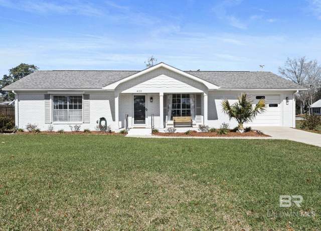 Property at 400 W Magnolia Ave, Foley, AL 36535, 2 beds, 2 baths