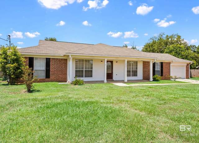Property at 9803 Silverwood Dr, Fairhope, AL 36532, 3 beds, 2 baths