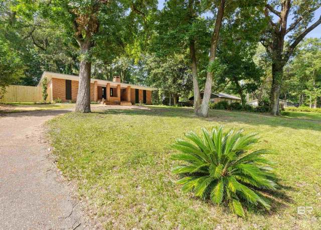 Property at 508 Lea Ave, Daphne, AL 36526, 3 beds, 3.5 baths