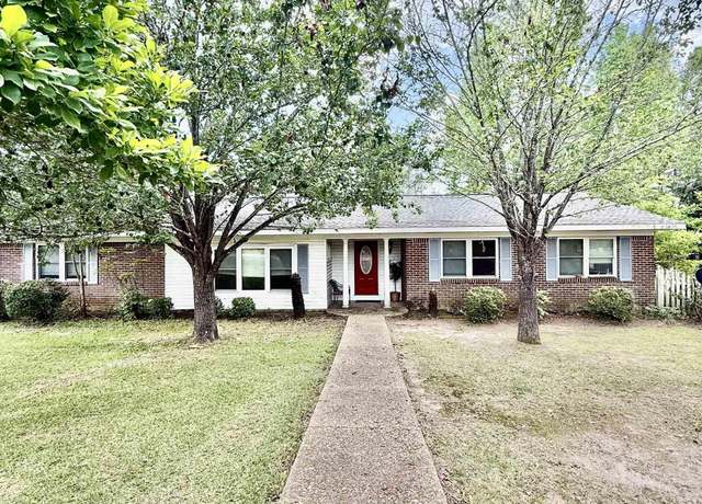 Property at 107 Floyd St, Monroeville, AL 36460, 3 beds, 2 baths