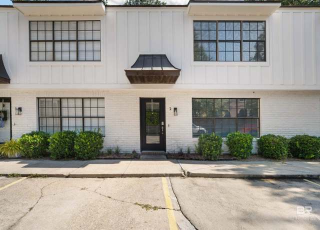 Property at 314 Gayfer Ct #2, Fairhope, AL 36532, 2 beds, 1.5 baths