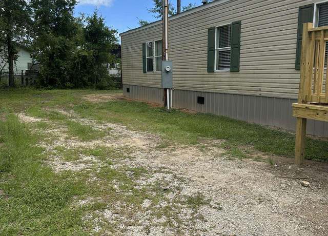 Property at 9312 Bay Pines Rd, Elberta, AL 36530, 3 beds, 2 baths