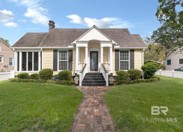 Property at 117 S Fulton St, Mobile, AL 36606, 3 beds, 2 baths