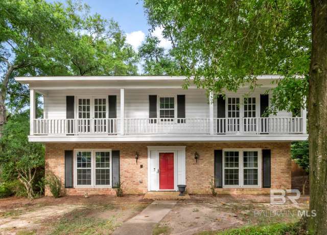 Property at 745 E Westmoreland Dr, Mobile, AL 36609, 5 beds, 2.5 baths