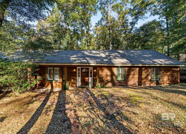 Property at 22850 Clearwater Cir, Fairhope, AL 36532, 4 beds, 3 baths