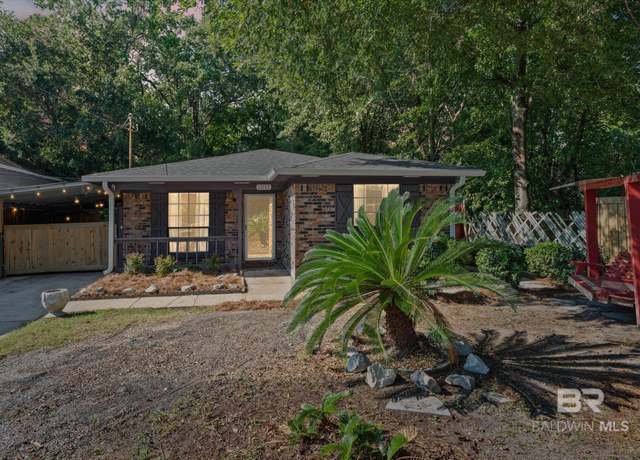 Property at 1211 Alba St, Mobile, AL 36605, 3 beds, 2 baths