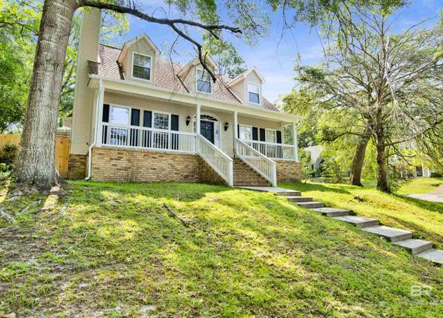 Property at 3412 Peyton Ct, Mobile, AL 36695, 3 beds, 2.5 baths