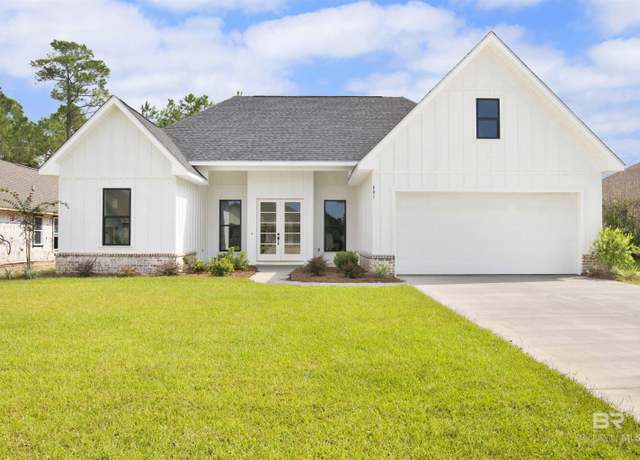 Property at 801 Wedgewood Dr, Gulf Shores, AL 36542, 3 beds, 3 baths
