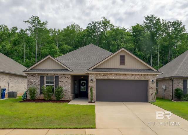 Property at 987 Gibson Ct, Foley, AL 36535, 3 beds, 2 baths