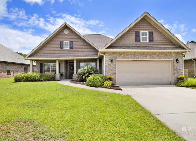 Property at 347 Thornhill Cir, Gulf Shores, AL 36542, 3 beds, 2 baths